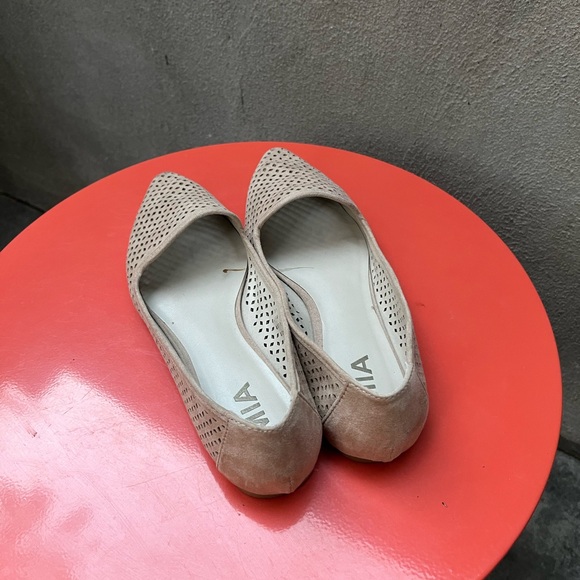 MIA Tan Perforated Women's Loafers - Picture 4 of 4